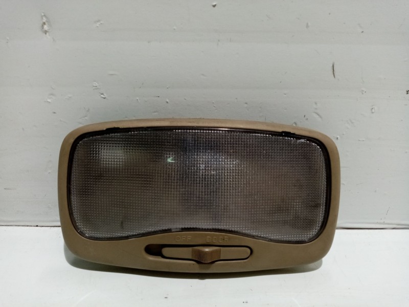 Recambio de luz interior para kia carnival referencia OEM IAM 92620-4D000 926204D000 