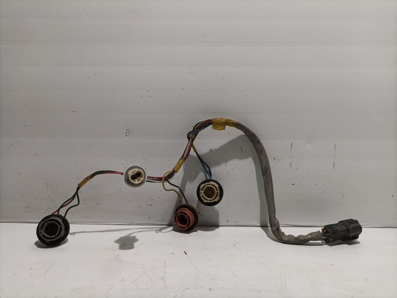 Recambio de portalamparas para kia carnival referencia OEM IAM 924154D110  