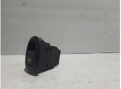Recambio de mando elevalunas trasero derecho para citroën c3 referencia OEM IAM 96605364xt 96605364xt  2