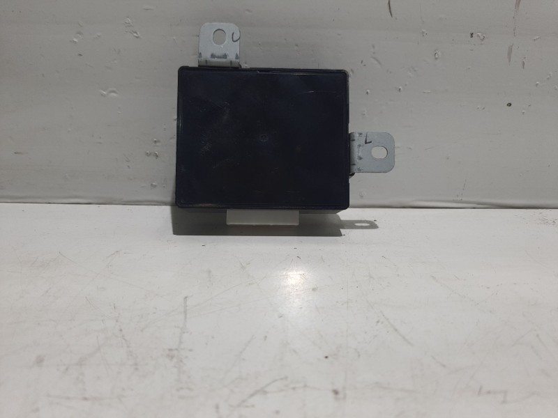 Recambio de modulo electronico para kia carnival referencia OEM IAM 95700-4D000 957004D000 1361289