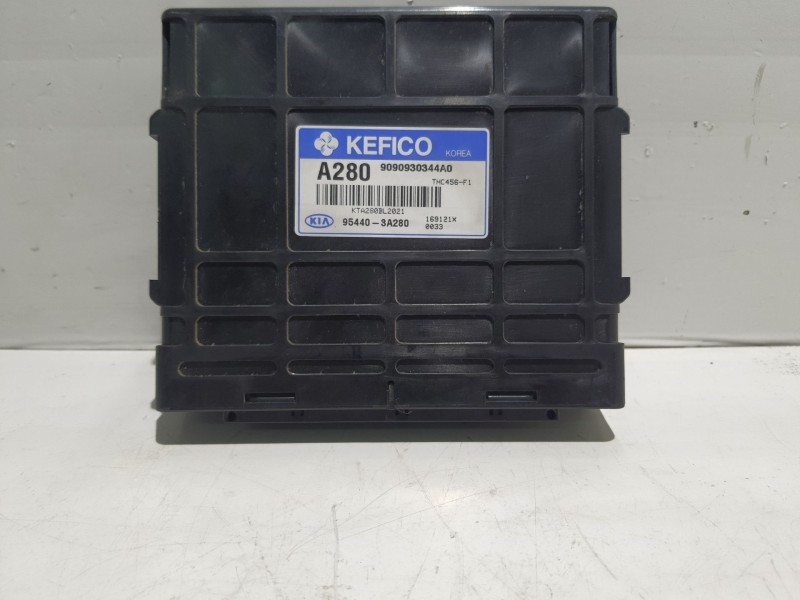 Recambio de centralita cambio automatico para kia carnival referencia OEM IAM 95440-3A280 954403A280 9090930344A0