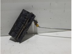 Recambio de maneta exterior porton para kia carnival referencia OEM IAM 817204D000   2