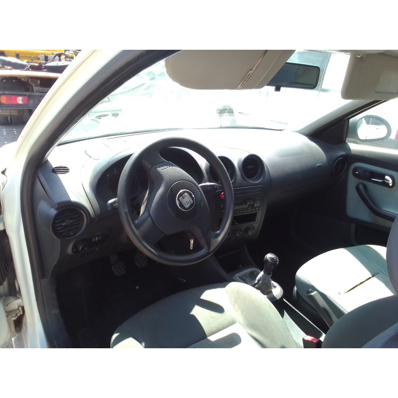 seat ibiza iii (6l1) del año 2003