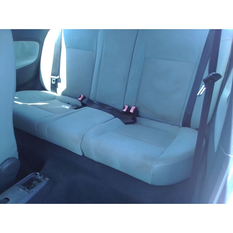 seat ibiza iii (6l1) del año 2003