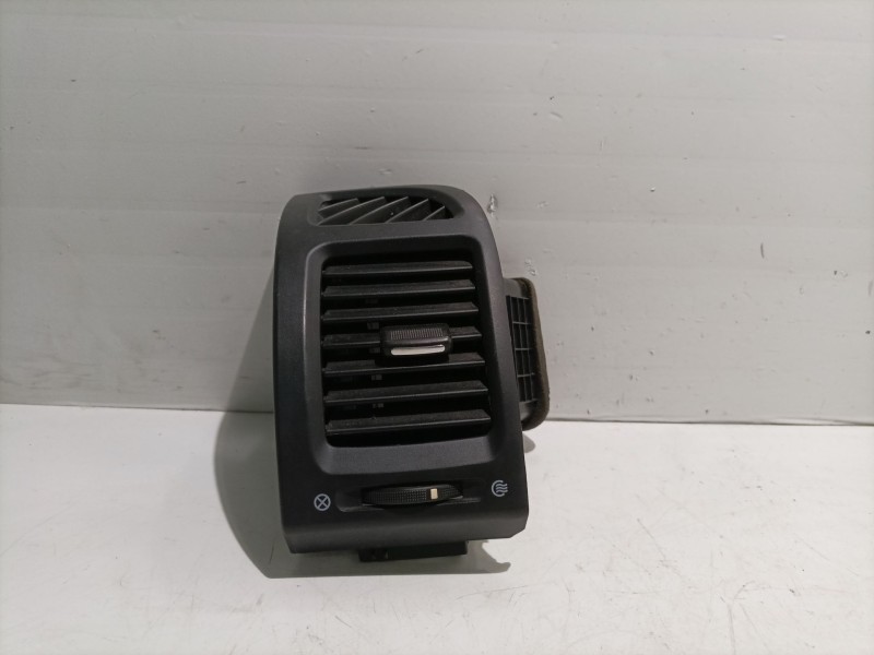 Recambio de aireador calefaccion para kia carnival referencia OEM IAM 4D974-50000 4D97450000 