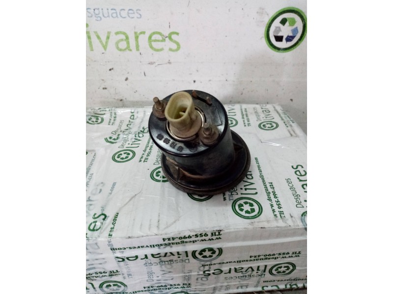 Recambio de faro antiniebla derecho para  referencia OEM IAM 18799008  