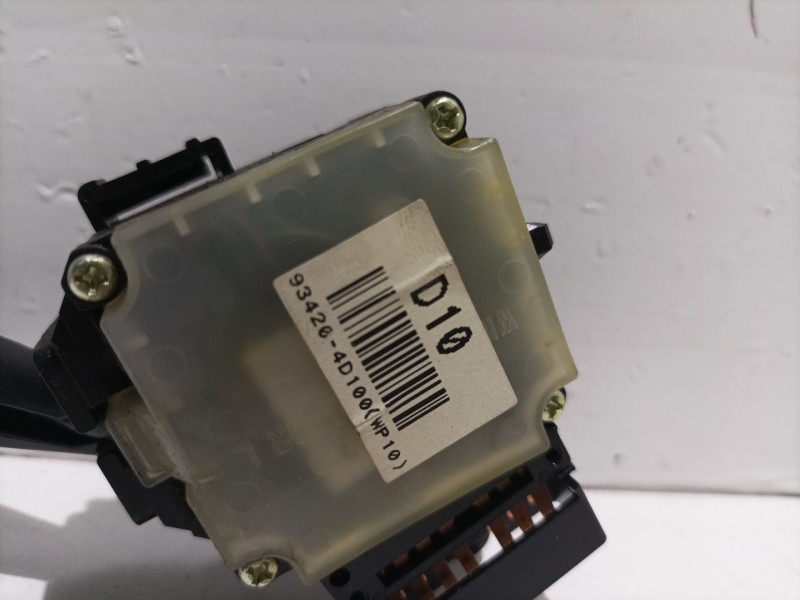 Recambio de mando limpia para kia carnival referencia OEM IAM 93420-4D100 934204D100 