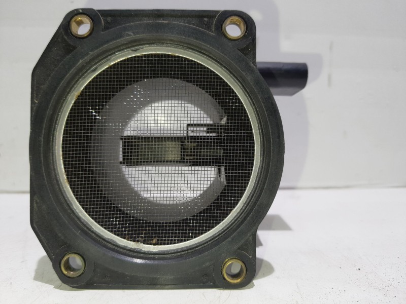 Recambio de caudalimetro para volkswagen golf iv berlina (1j1) referencia OEM IAM 06A906461B  