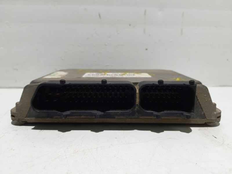 Recambio de centralita motor uce para volkswagen golf iv berlina (1j1) referencia OEM IAM 06A906019BQ 06A906019BQ 