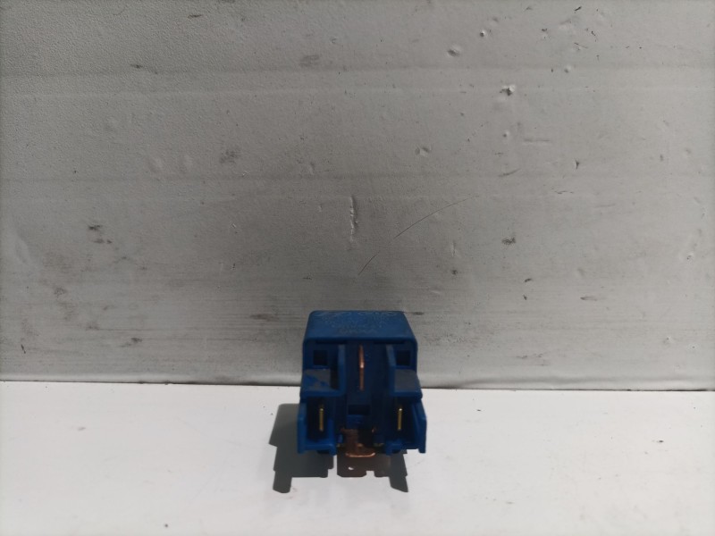 Recambio de rele para kia carnival referencia OEM IAM 95224-22100 9522422100 OMRON