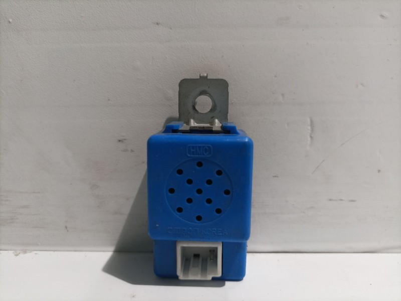 Recambio de rele para kia carnival referencia OEM IAM 95710-2E000 957102E000 