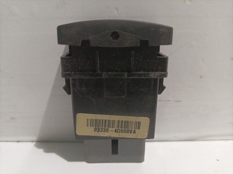 Recambio de interruptor para kia carnival referencia OEM IAM 933304D000VA  