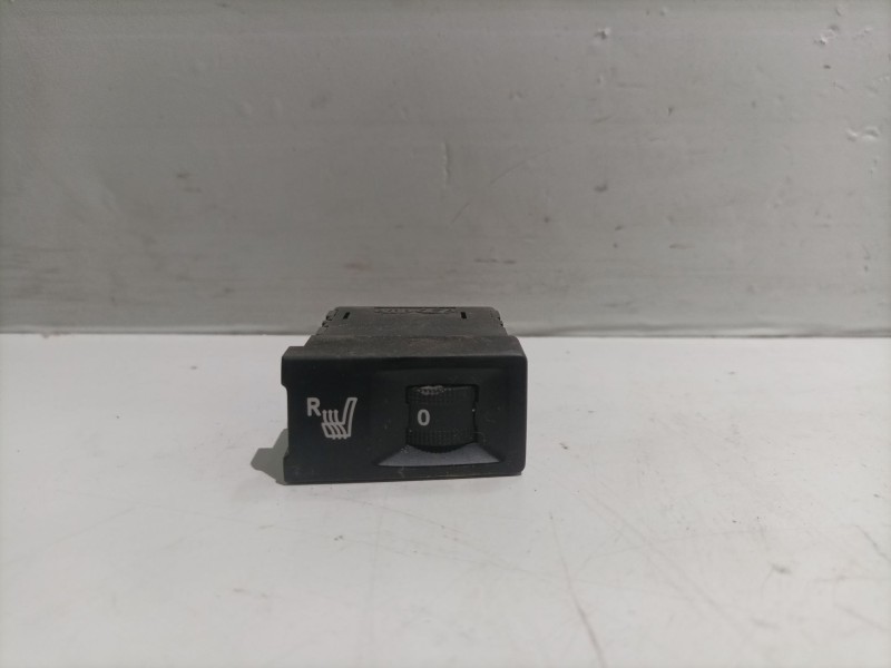 Recambio de interruptor para kia carnival referencia OEM IAM 937604D000VA  
