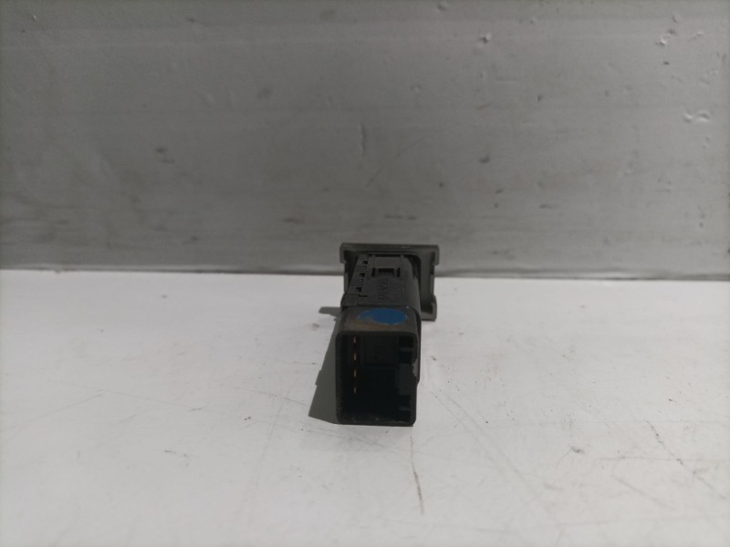 Recambio de interruptor para kia carnival referencia OEM IAM 937804D000VA  