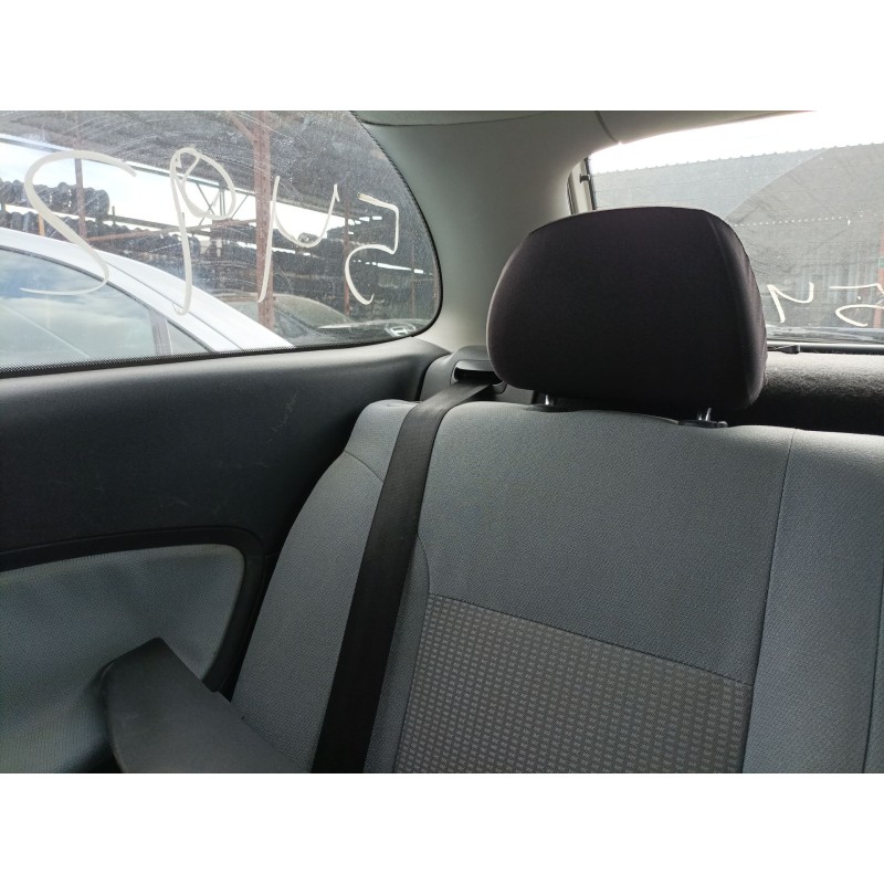 Recambio de cinturon seguridad trasero derecho para seat ibiza iii (6l1) 1.9 sdi referencia OEM IAM   