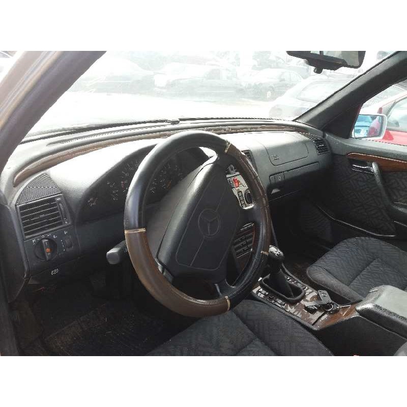 mercedes clase c (w202) berlina 2.5 diesel cat   |   0.93 - ... | 1993 | 113 cv / 83 kw del año 1993