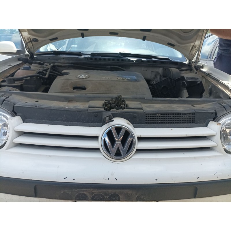 Recambio de rejilla delantera para volkswagen golf iv berlina (1j1) referencia OEM IAM 1J0853653C  