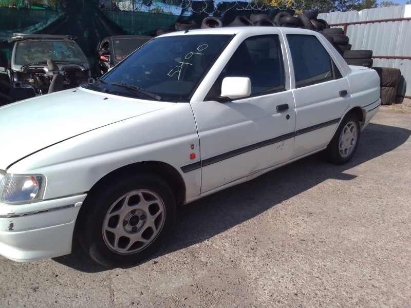 ford orion del año 1992