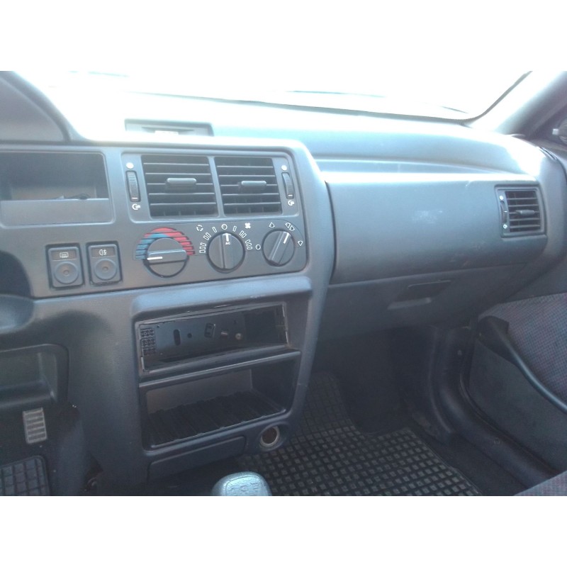 ford orion del año 1992