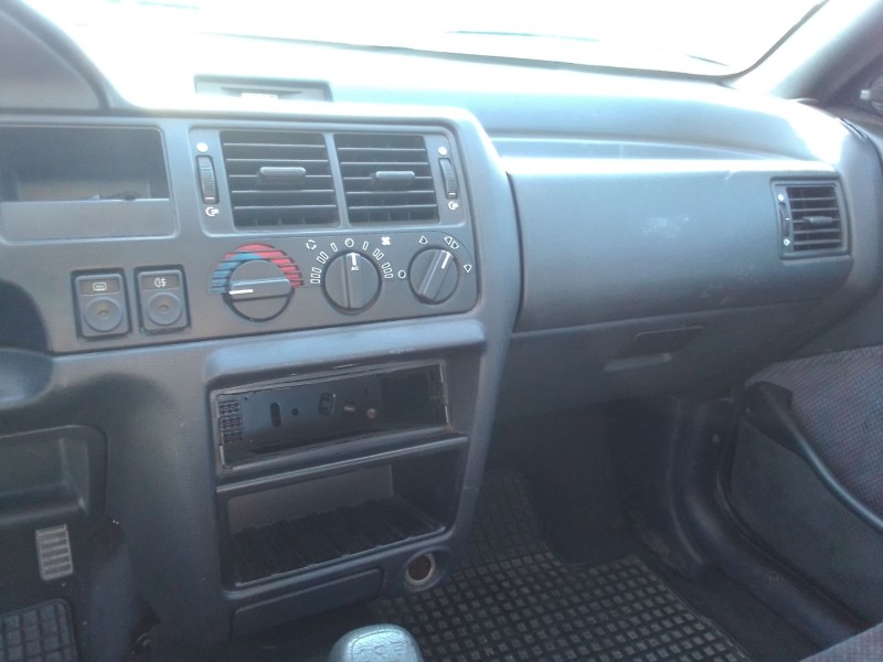 ford orion del año 1992