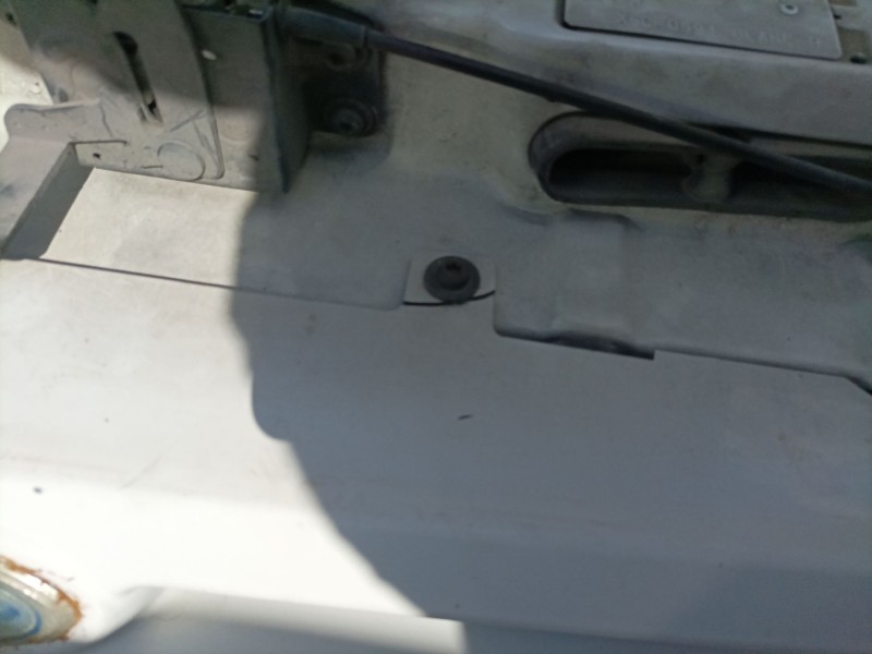 Recambio de rejilla delantera para ford orion referencia OEM IAM   