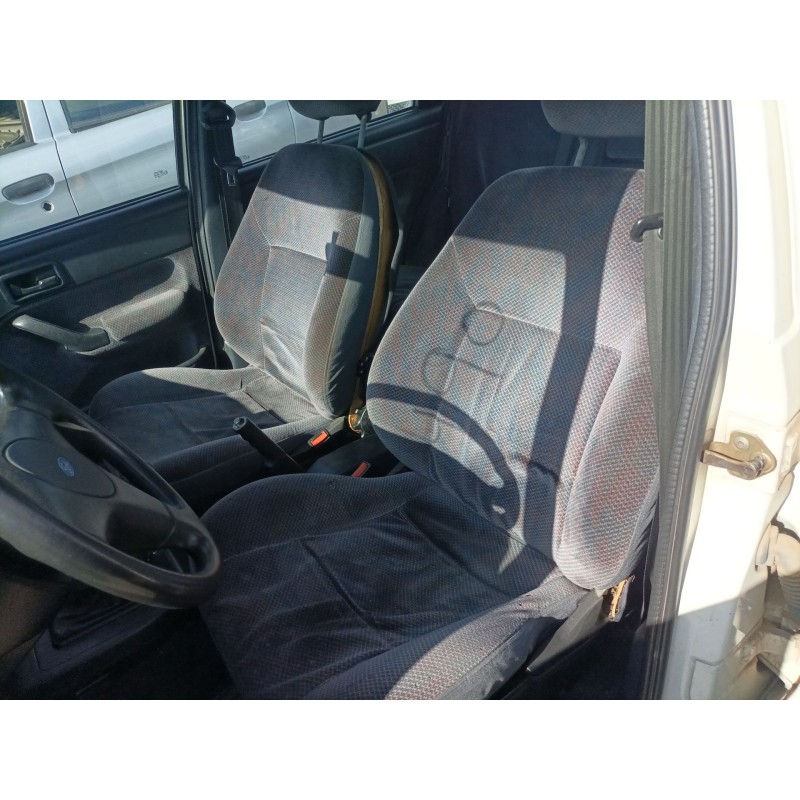 ford orion del año 1992