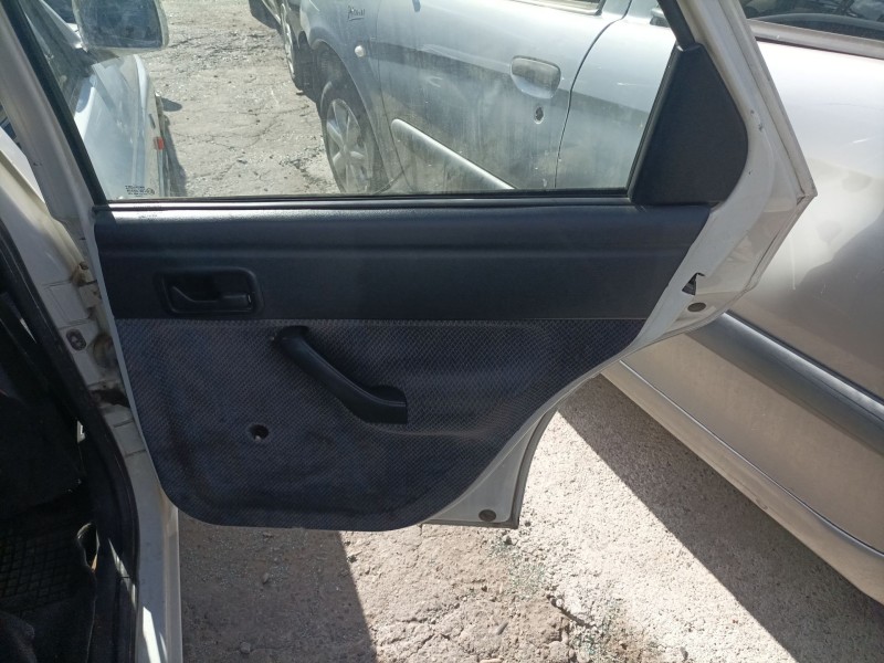 ford orion del año 1992