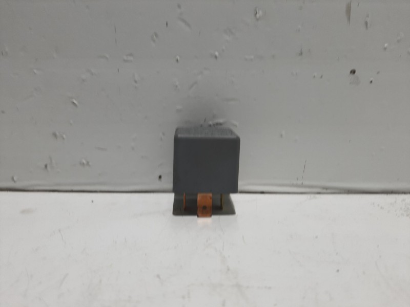Recambio de rele para chevrolet kalos referencia OEM IAM 94580702 94580702 