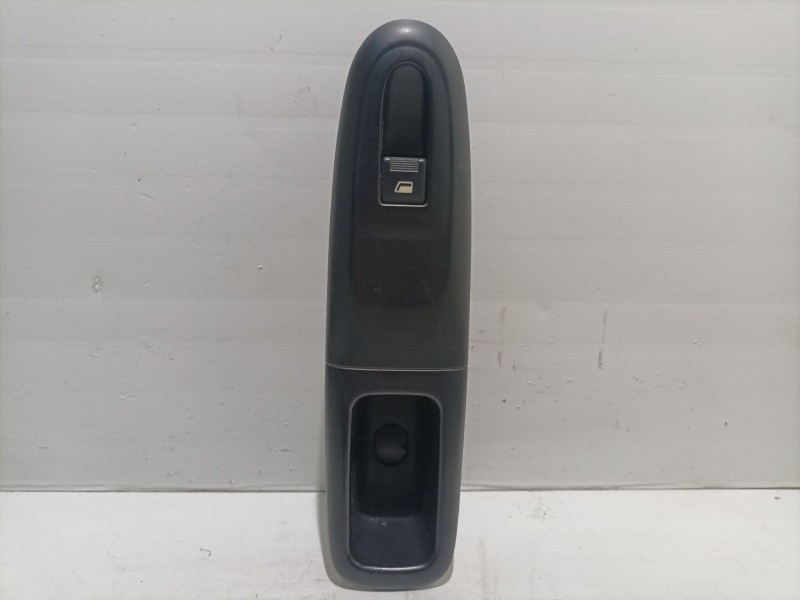 Recambio de mando elevalunas delantero derecho para peugeot 406 berlina (s1/s2) referencia OEM IAM 6552YV 6552YV 