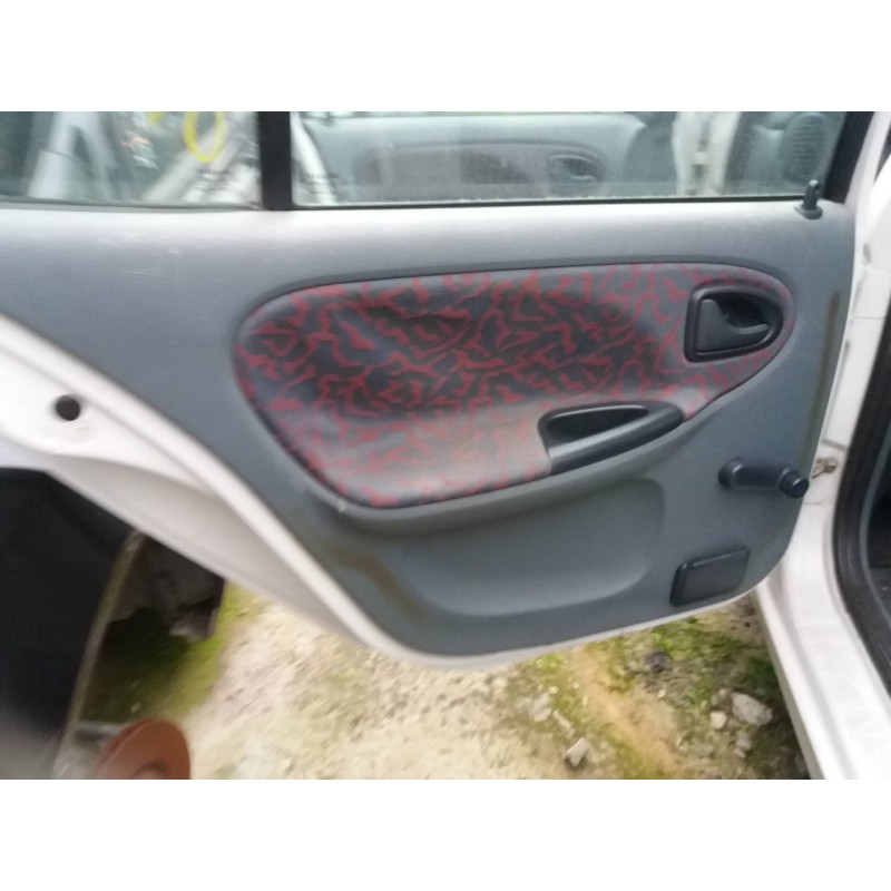 renault megane i berlina hatchback (ba0) 1.4   |   0.95 - 0.99 | 1995 - 1999 | 75 cv / 55 kw del año 1995