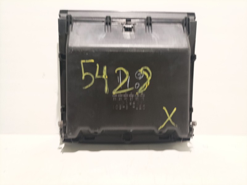 Recambio de guantera para mazda 2 berlina (dy) referencia OEM IAM D37464501 D37464501 