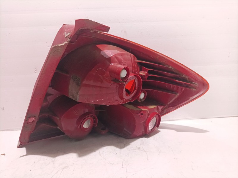 Recambio de piloto trasero izquierdo para hyundai getz (tb) 1.3 referencia OEM IAM   