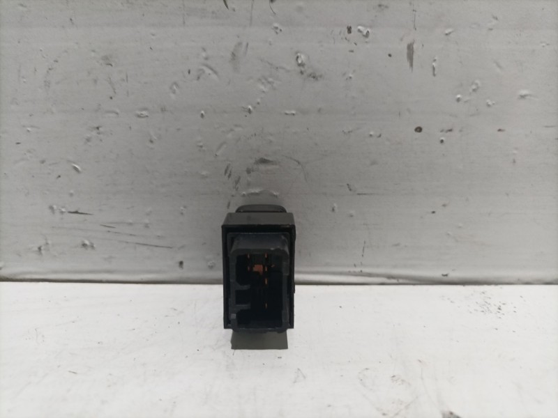 Recambio de mando elevalunas delantero derecho para hyundai getz (tb) 1.3 referencia OEM IAM   