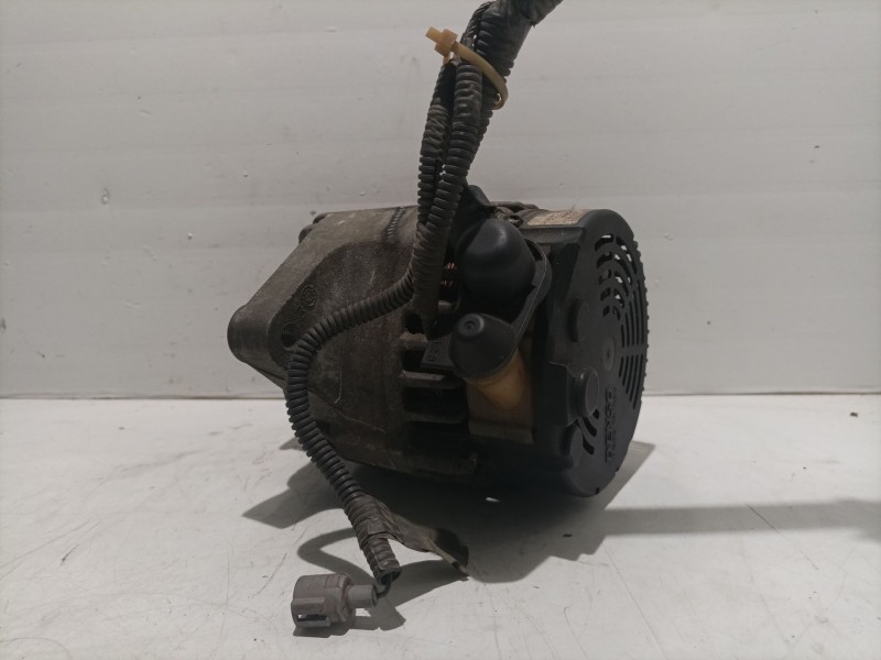 Recambio de alternador para toyota aygo (kgb/wnb) referencia OEM IAM 270600Q010 440445 28698R