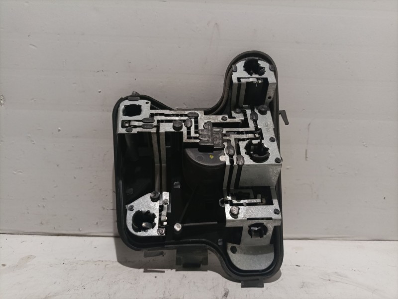 Recambio de portalamparas trasero derecho para audi a4 berlina (8e) referencia OEM IAM 153948 153948 
