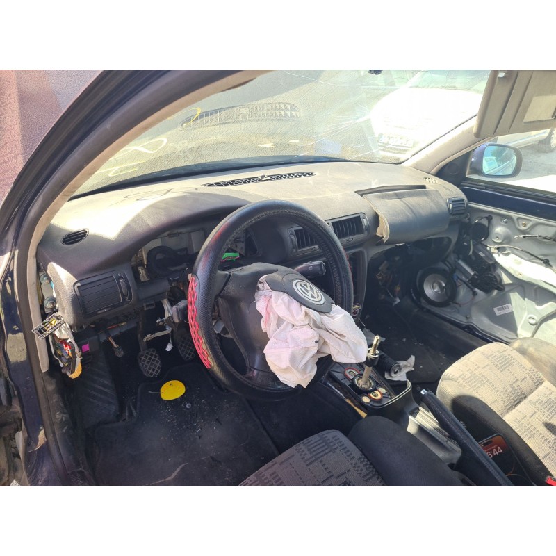 volkswagen passat b5 (3b2) del año 1999