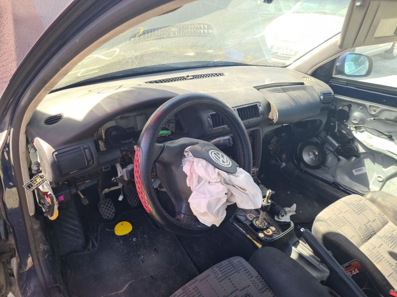 volkswagen passat b5 (3b2) del año 1999