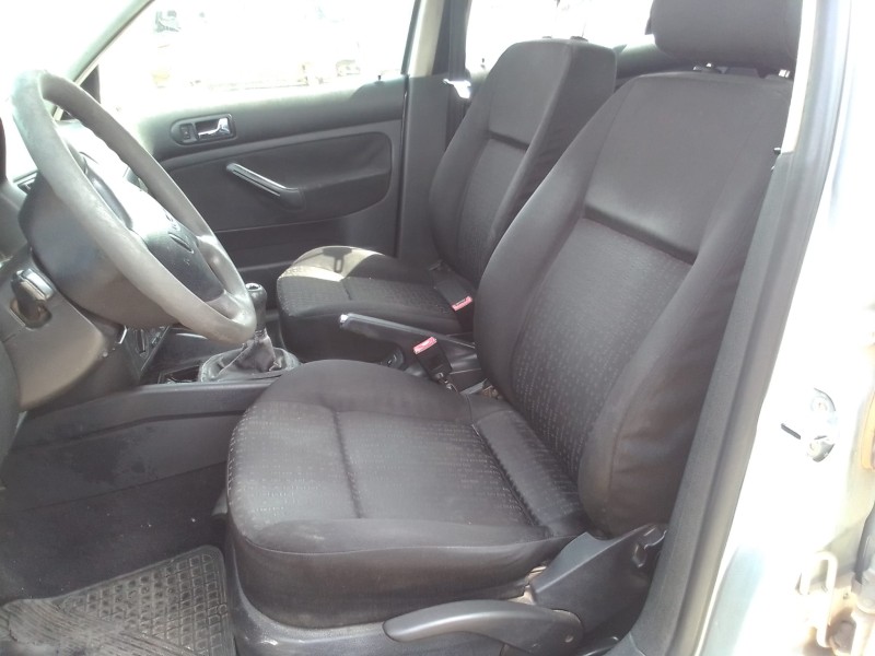 volkswagen golf iv (1j1) del año 2002