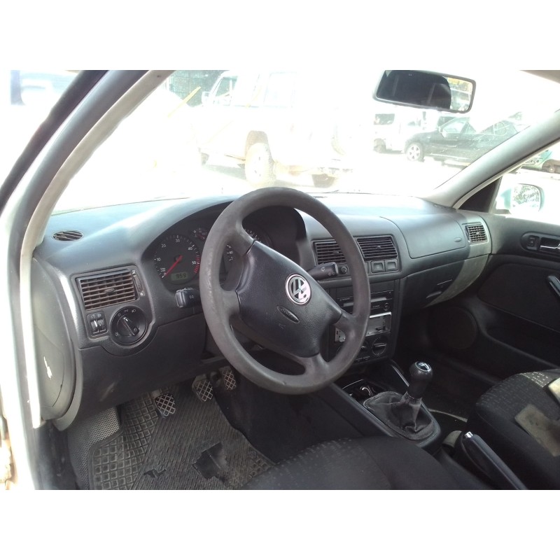 volkswagen golf iv (1j1) del año 2002