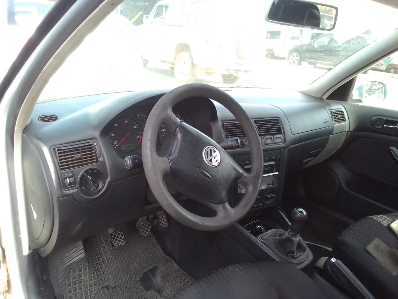 volkswagen golf iv (1j1) del año 2002