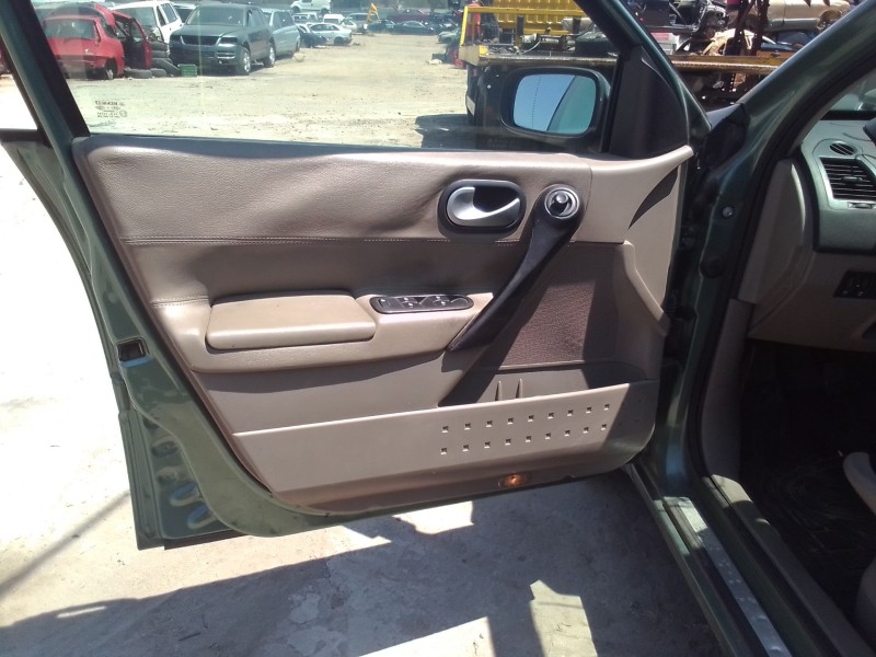 renault megane ii sedán (lm0/1_) del año 2005