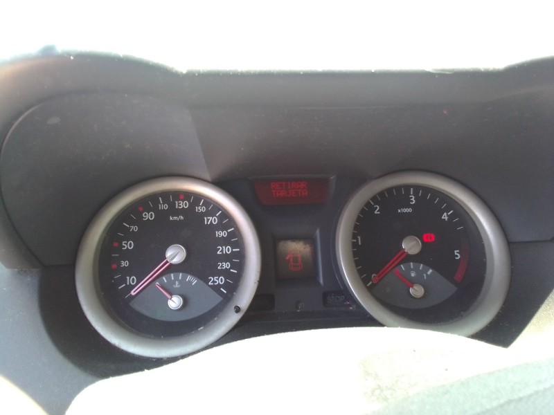 renault megane ii sedán (lm0/1_) del año 2005