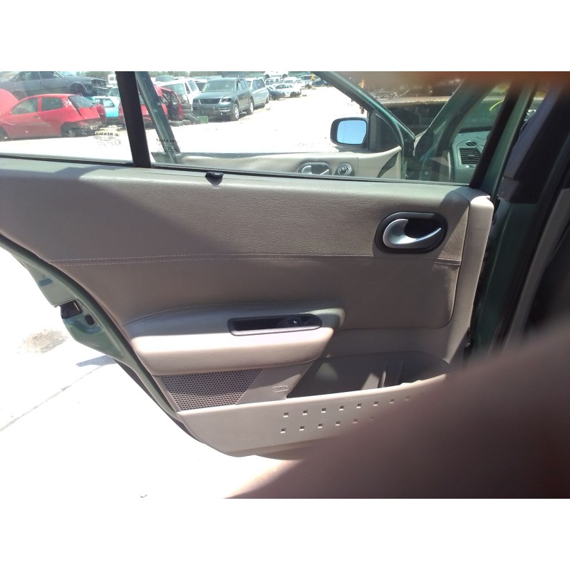 renault megane ii sedán (lm0/1_) del año 2005