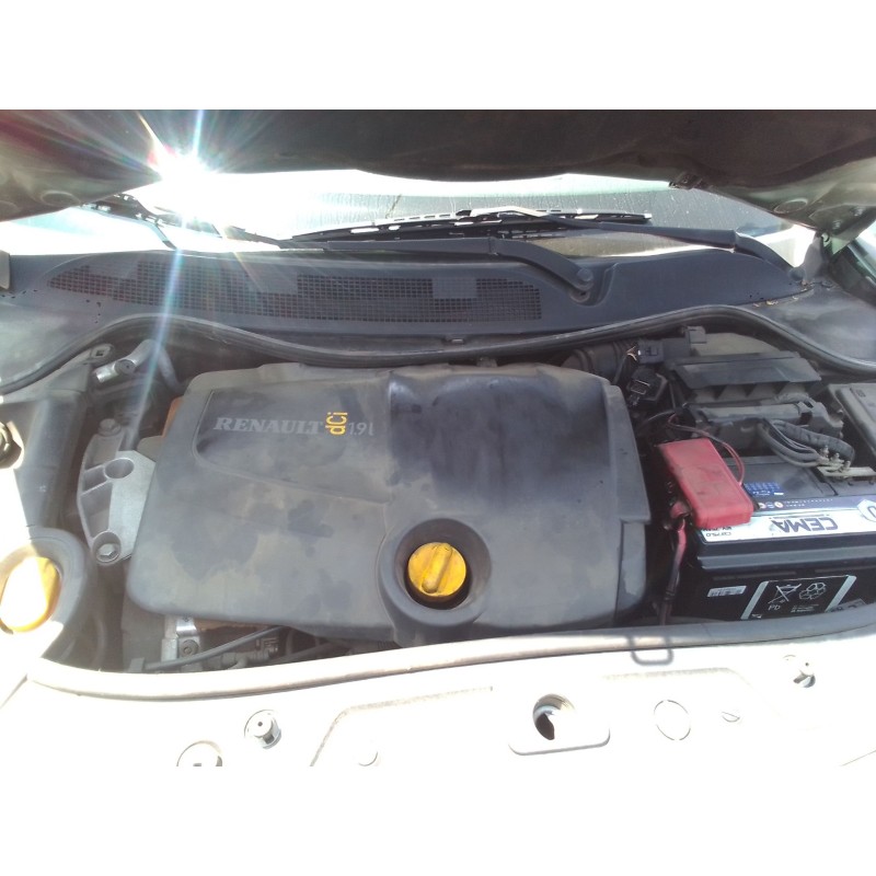 renault megane ii sedán (lm0/1_) del año 2005