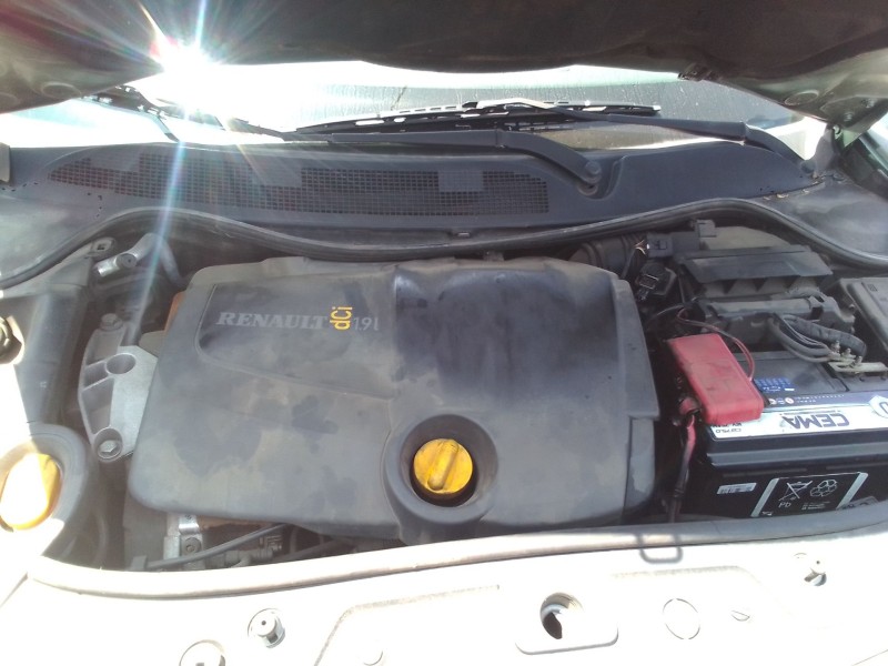 renault megane ii sedán (lm0/1_) del año 2005