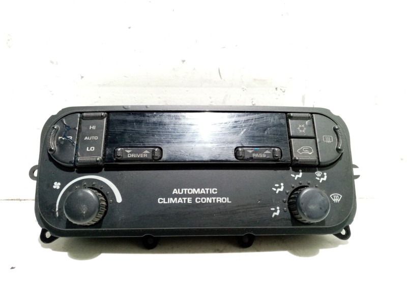 Recambio de mando climatizador para chrysler voyager (rg) referencia OEM IAM P05500501AC P05500501AC 