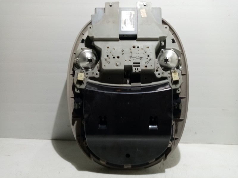 Recambio de luz interior para chrysler voyager (rg) referencia OEM IAM VR99500A18C VR99500A18C 