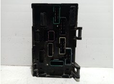 Recambio de caja reles / fusibles para chrysler voyager (rg) referencia OEM IAM 04748455AC 04748455AC  2