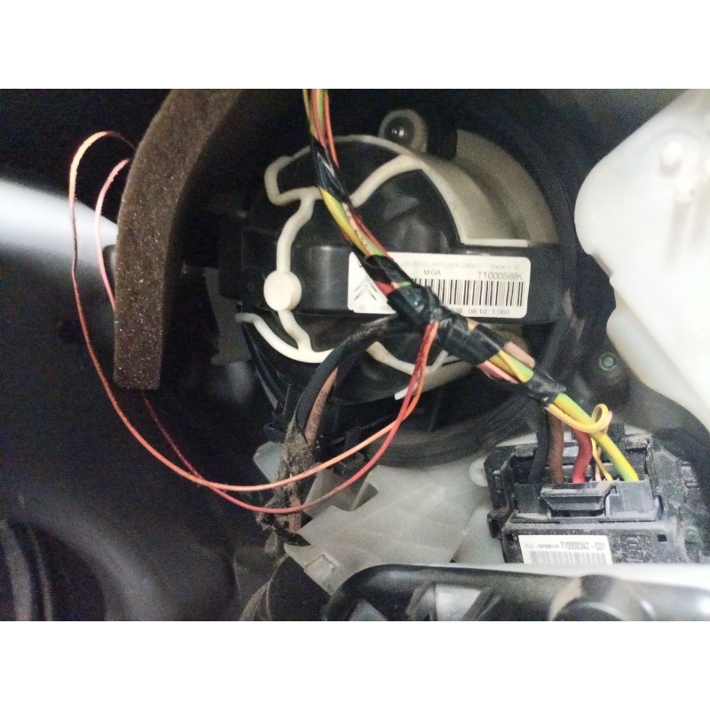 Recambio de ventilador calefaccion para peugeot 308 sw i (4e_, 4h_) 1.6 hdi referencia OEM IAM   