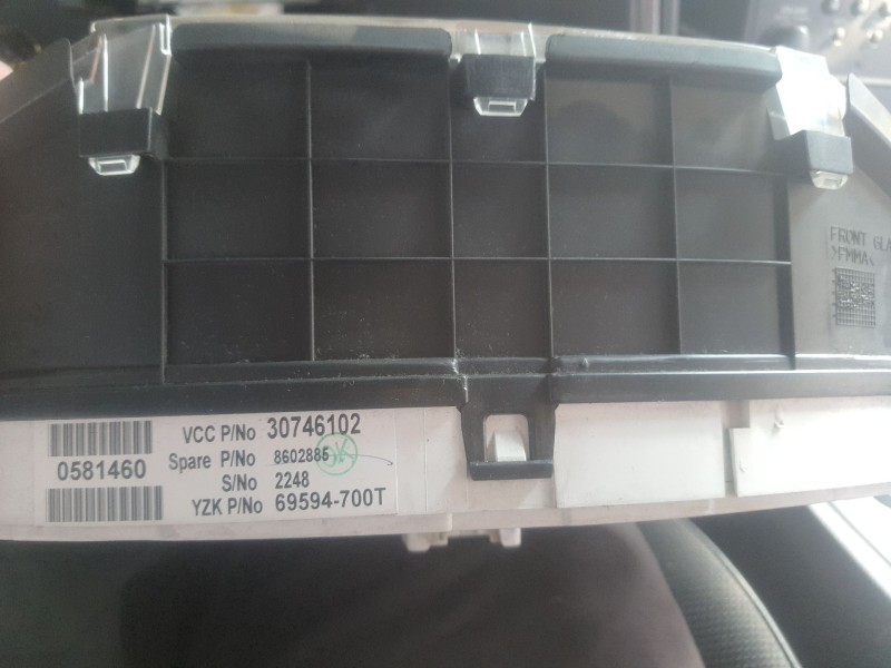 Recambio de cuadro instrumentos para volvo s60 i (384) d5 referencia OEM IAM 0581460 30746102 